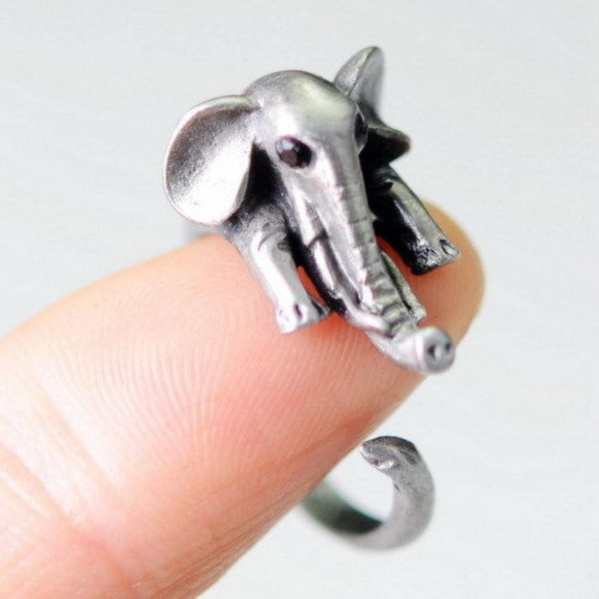Adjustable Cute Elephant Ring
