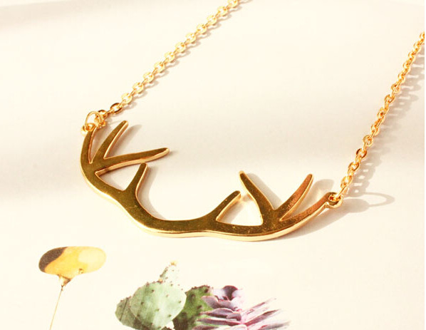 Vintage Style Gold Deer Horn Necklace